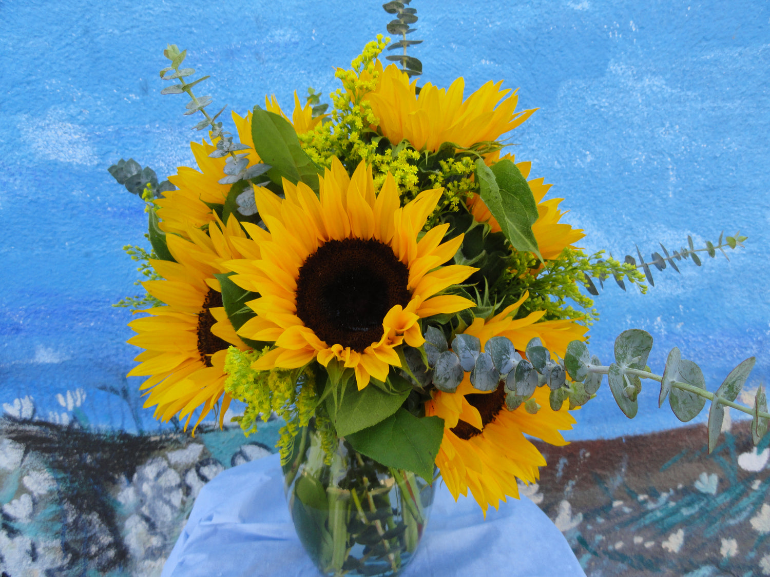 Sunflower Arrangement (SU002)