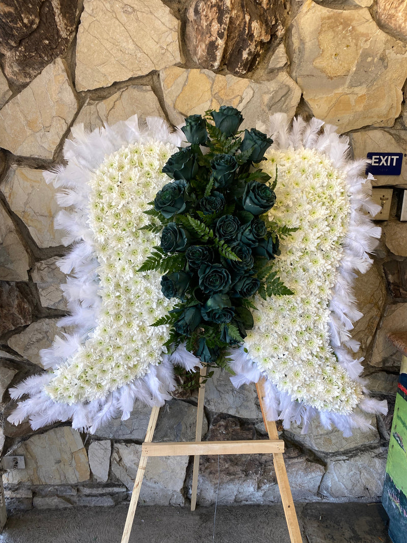 White and Green Wings (WG001)