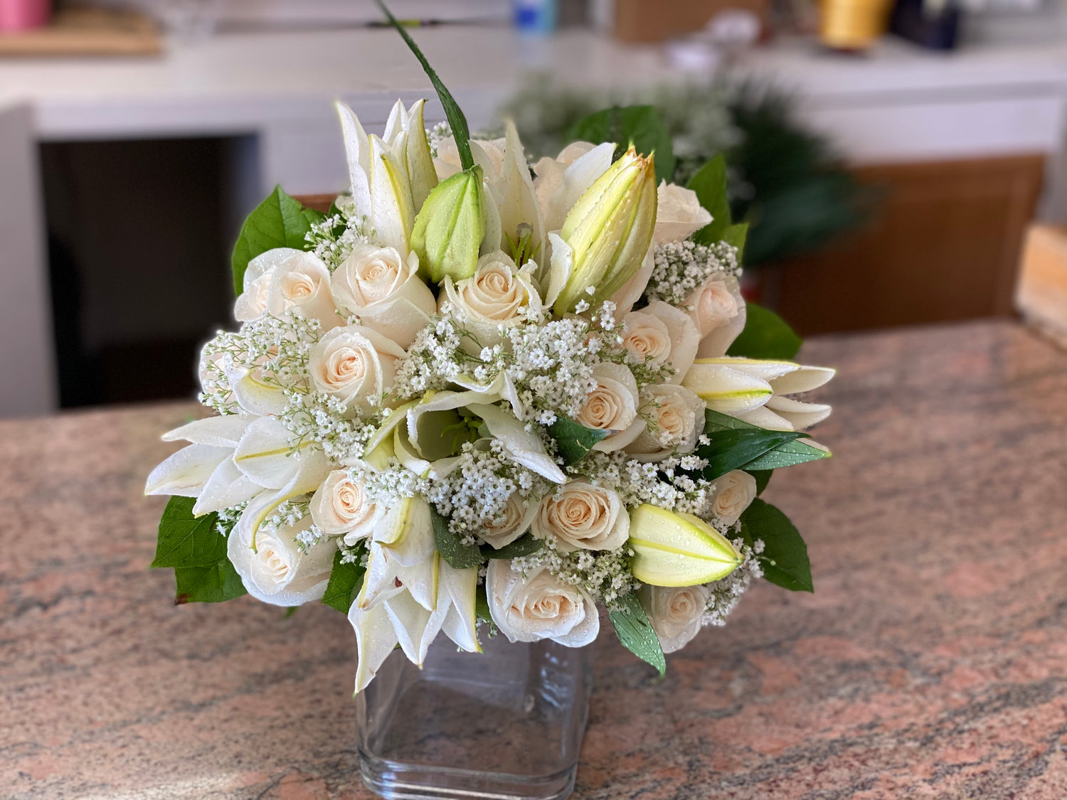 Hand-tied Bouquet (BA024)