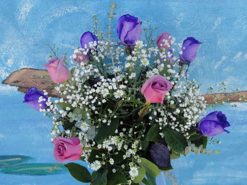 1 Dozen Lavender & Purple Roses in Vase (R006)