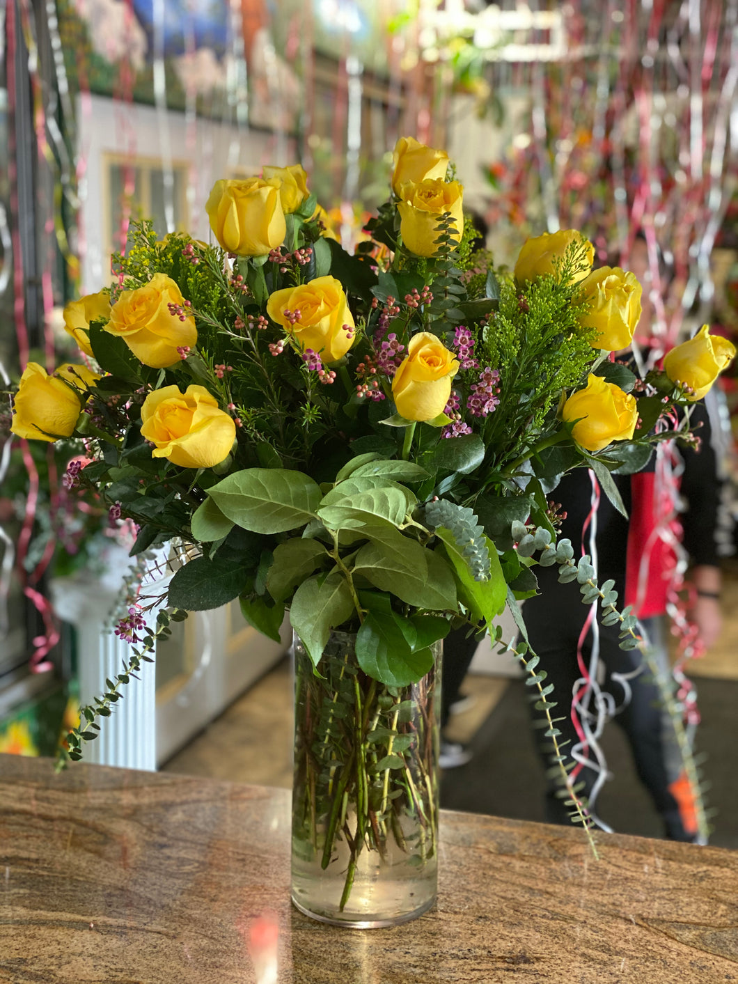 2 Dz Yellow Roses in Vase (R015)