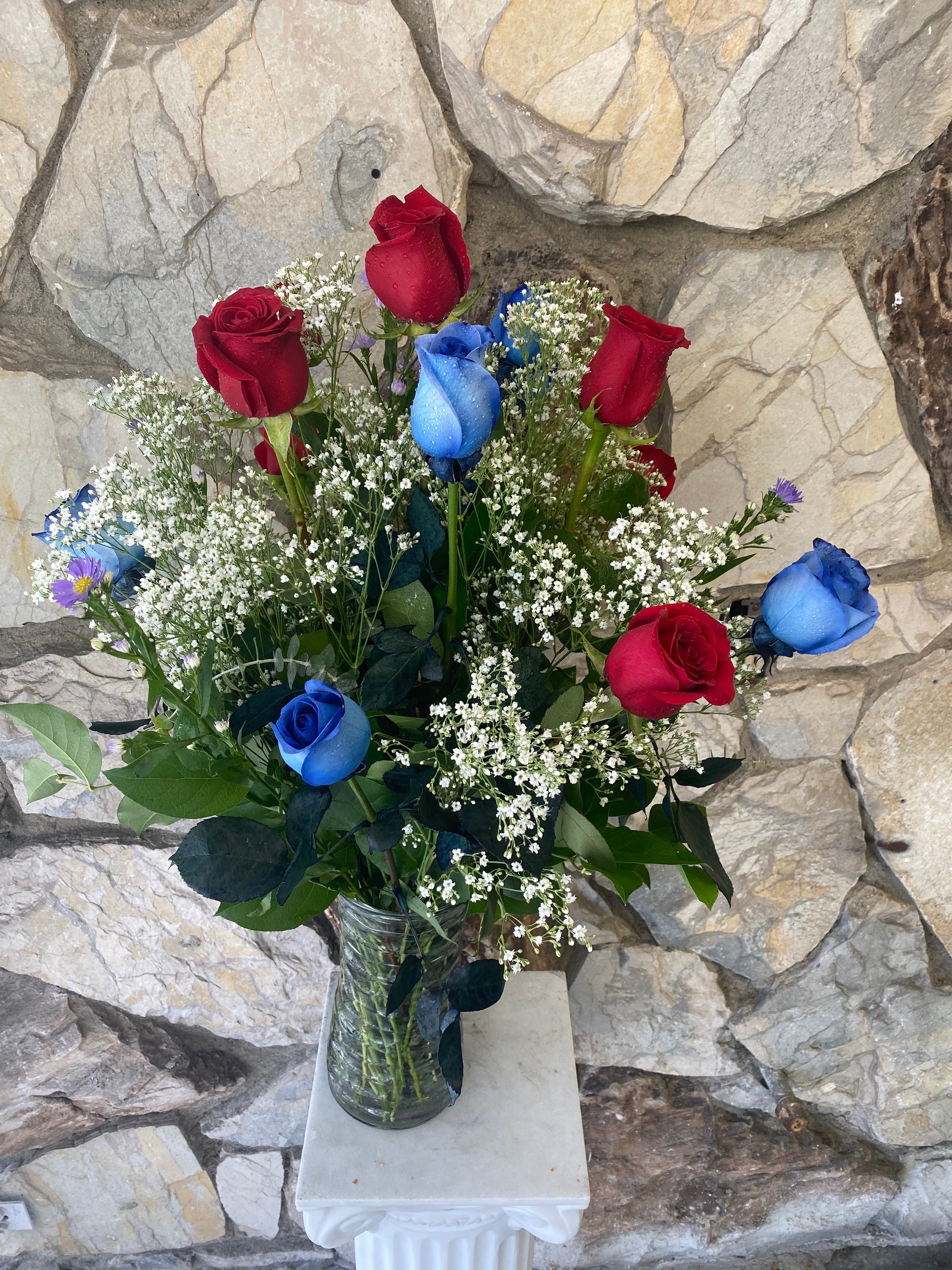 Red Blue Roses 1 Dz Red & Blue Roses in Vase (R020) β Century Flowers