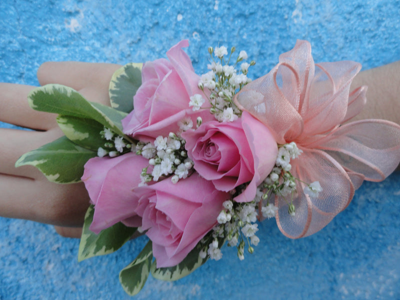 Light Pink Rose Corsage with Peach Bow (C028)